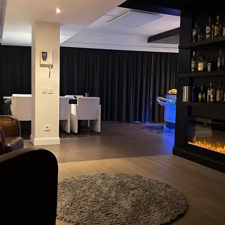 Luxe شقة
